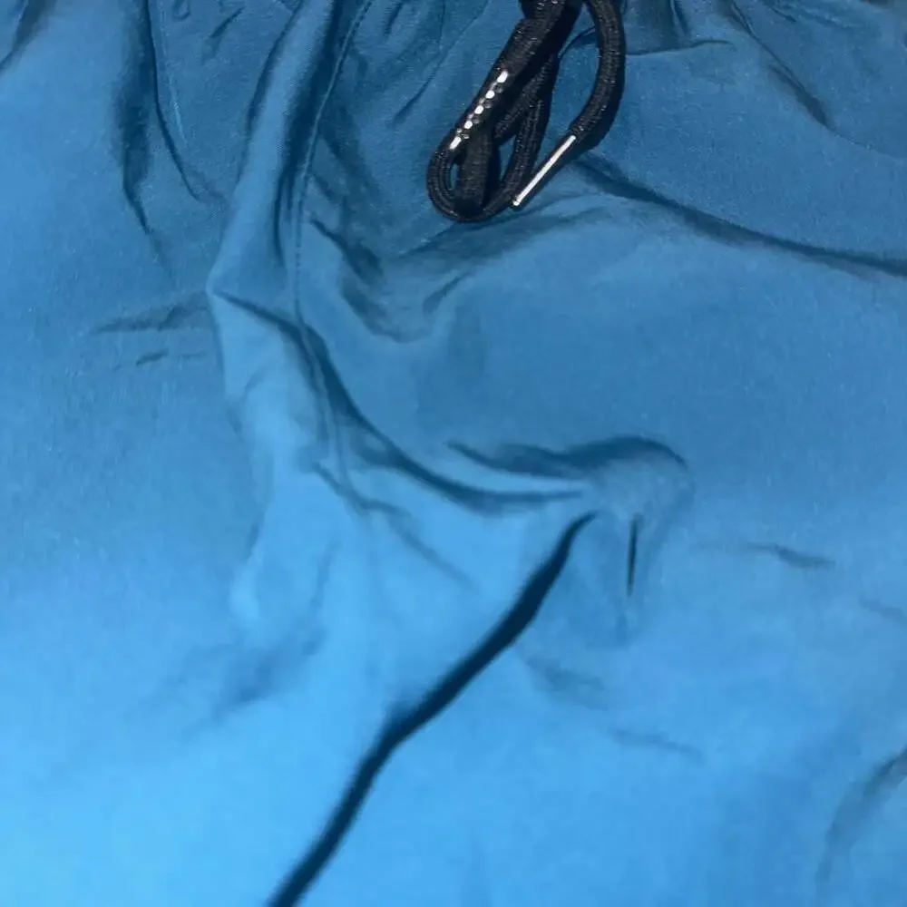 Tech Training Shorts - Picture 4 of 6